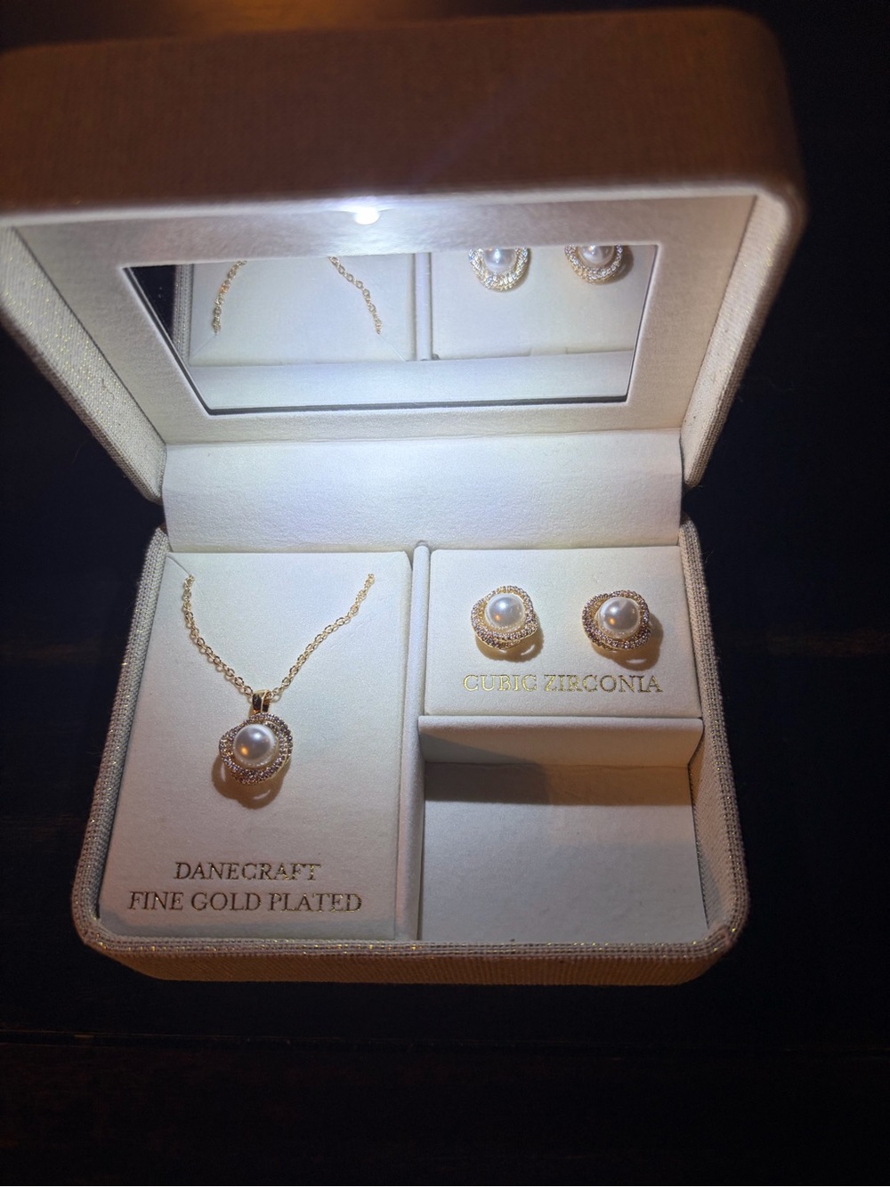 Gold plated pearl necklace and earrings set